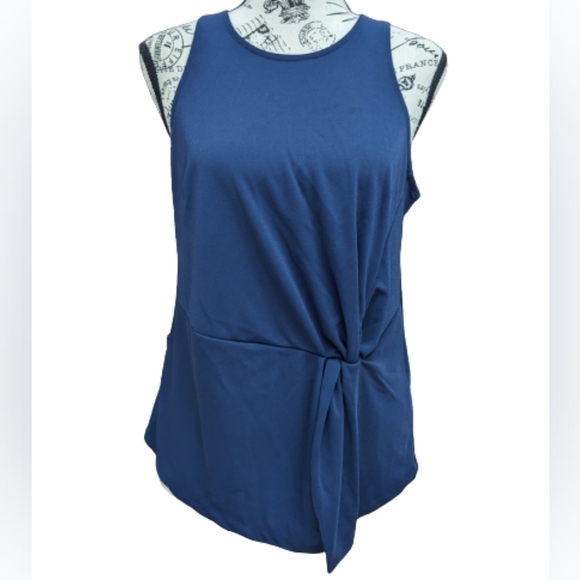 Banana Republic Tops - Banana Republic Shelli sleeveless top